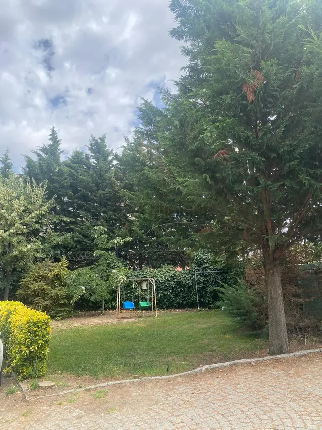 Ayça Emlaktan Konforlu Sitede Doğal Güzel Bir Yaşam Sizi Bekliyor! 3