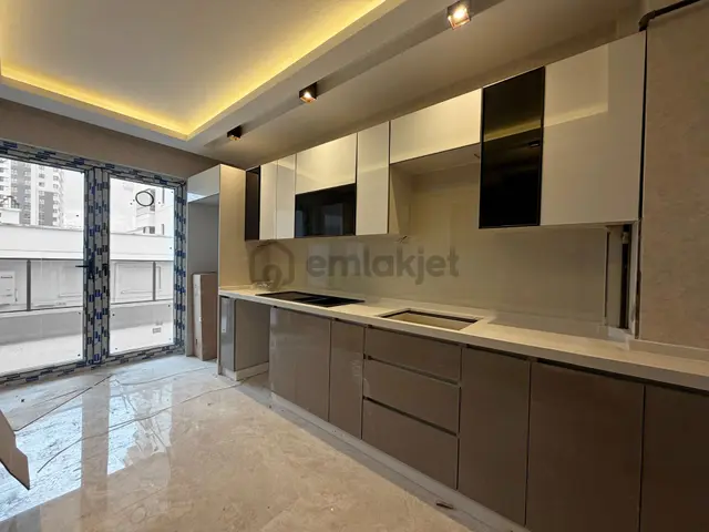 Cihandan Yahyalarda Onkoloji Hast Yakını İvedik Cadde Üzeri 4+1
