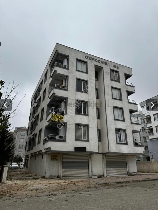 Kırmızı Gayrimenkulden 1+1 Eşyalı Park Cepheli 1