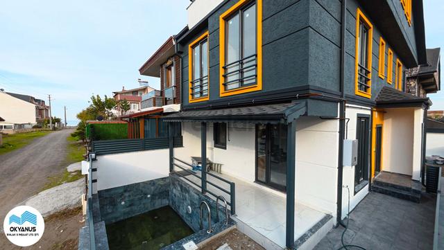 Sakarya Kocaali'de Havuzlu Denize Yakın 3+1 Villa 5