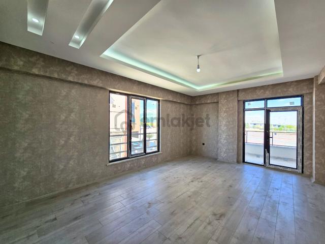 Sille Ak Mah. İşyapar Gayrimenkul'den Sıfır Lüks 3+1 Daire 3
