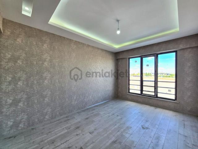 Sille Ak Mah. İşyapar Gayrimenkul'den Sıfır Lüks 3+1 Daire 4