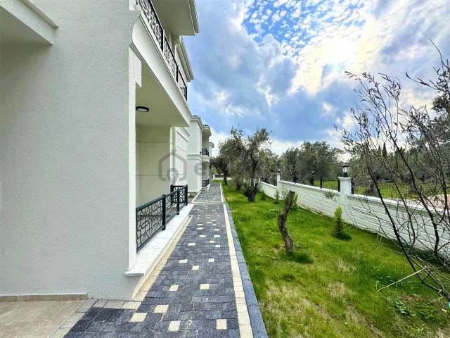 🏡 Referans'tan Güre'de Doğa Ve Deniz Manzarasıyla İçinizi Mest Edecek Müstakil Bahçeli 1+1 Daire 2