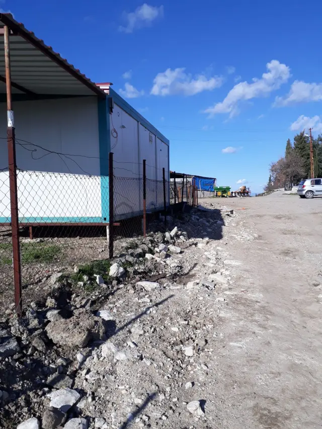 Sahibinden Lapseki'de Yaşam Konteyneri Olan, 2 Kat İmarlı, Altyapılı 255m² Tek Tapu 3
