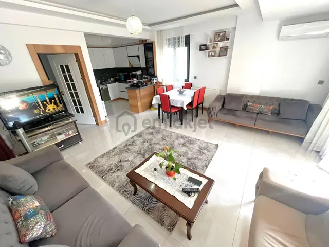 Tek Yetkili Aygülden Edremit Zeytinli'de Lüks Giyinme Odalı Ebeveyn Banyolu Teraslı 4+1satılık Villa 4