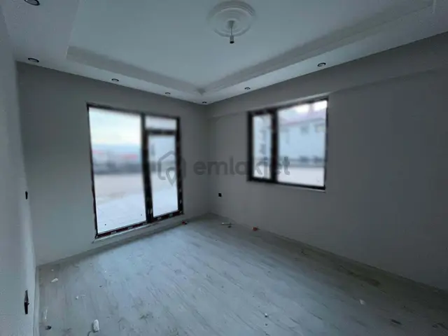 Serhat Mahallesinde Sıfır 3+1 Satılık Daire 4