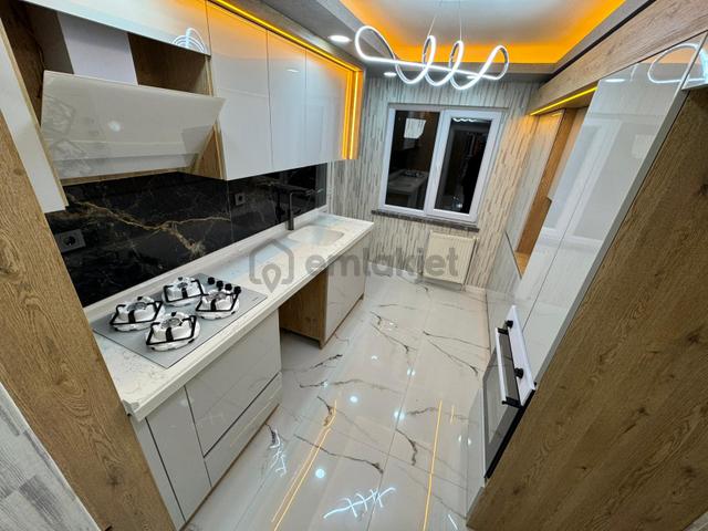 Akşemsettin Mah'de Deprem Projeli 3+1 Geniş Full+full Yapılı Daire