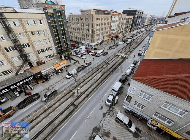 Eski Edirne Asfaltı Üzerinde Plaza Bina'da Satılık 500m2 Dükkan 5