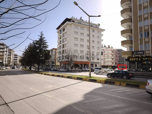 Repa Gayrimenkul Metin Özer'den Değirmiçem'de Satılık Dükkan