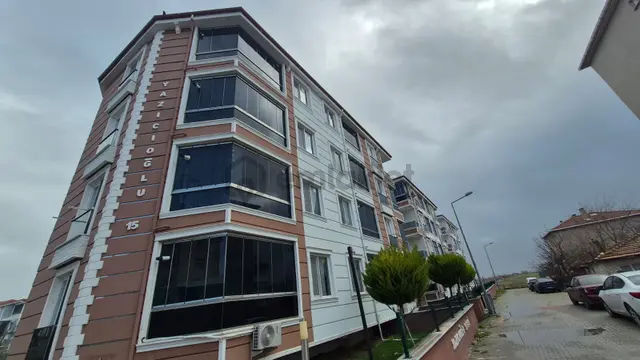 B&u Gayrimenkulden Pınar Mah. Yazıcıoğlunda 2+1 Kiralık Daire. 1