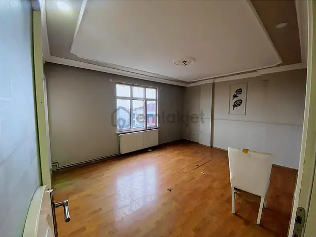 Bolluca Emlak`tan Mavigöl Mah. Satılık 5. Katta 2+1 Daire 110m2 3