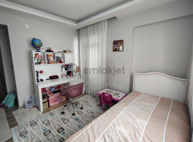 Şeyh Bayramın Gözde Yerinde Satılık 2+1 Daire 5