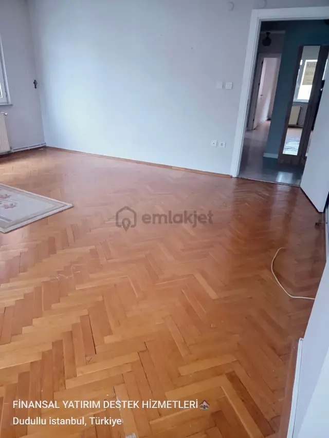Ümraniye Altınşehir Mahallesi Metro Yürüme Mesafesi 3+1 3.kat Site İçi Kiralık Daire Ev 1