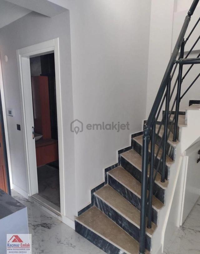 Bandırma 17 Eylül Mahallesi 2+1 Sıfır Satılık Daire 5