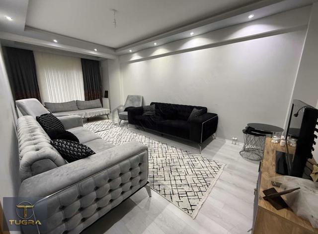 Tuğradan Diş Hastanesi Civarı 3+1 Satılık Daire 1