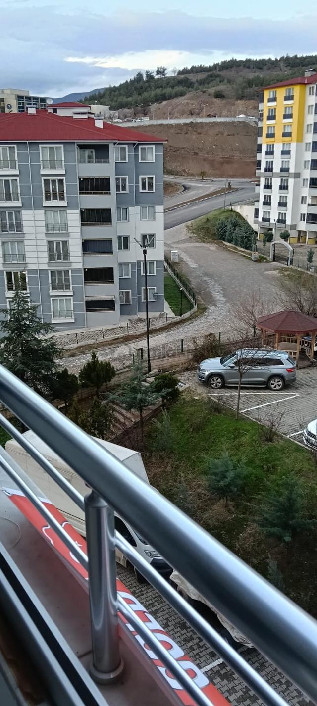 Adalet Gold Group Emlak'tan Ayvaz Mahallesi'nde Eşsiz Doğa Manzarasıyla Satılık 4+1 Daire Uygun 4