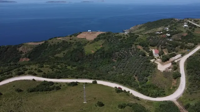 Bandırma Stm Emlaktan Dutlimanda Satılık Deniz Manzaralı Tarla 1