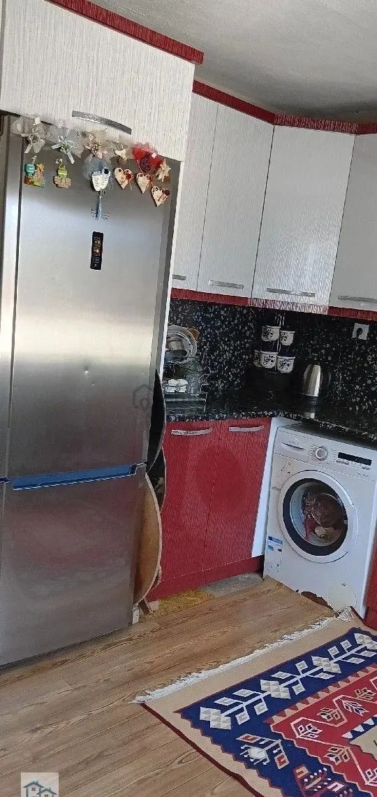 Kınık Büyüoba 'da 800 M2 Tarla İçinde 2+1 Satılık Köy Evi 3