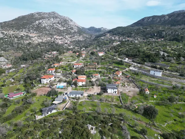 Joker: Marmaris Söğüt Villa Bölgesi Değerli Konum Satılık Tarla 3