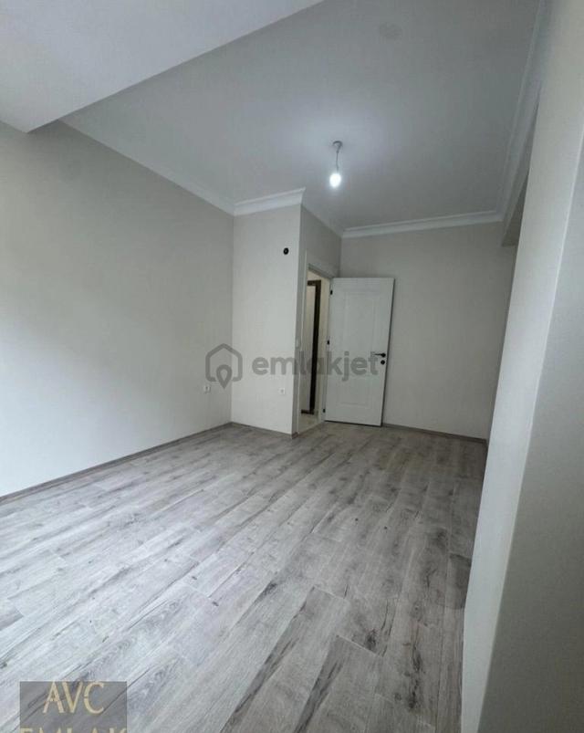 Florya Metrobüsün Hemen Yanı, Tapu Masrafsız 3+1 Satılık Daire 5