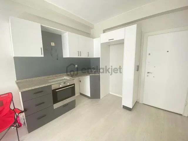 Yenibaraj Mahallesi Barajyolu Yakını 1+1 Satılık Yüksek Kira Getirili Daire 1