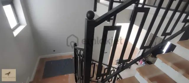 Satılık Bağlıca'da Dubleks Modern Villa 3