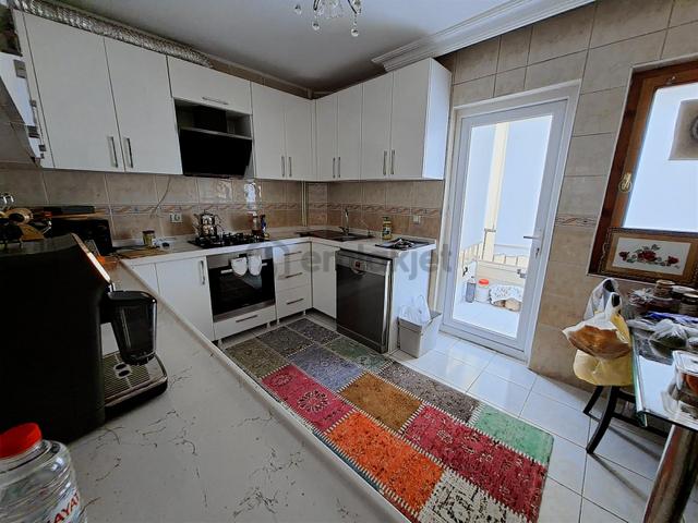 Ahşap Detaylı Geniş Terası İle Huzur Bulacağınız Dubleks Daire ! 3