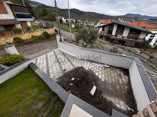 Gürede Emsalsiz Otoparklı Panoramik Manzaralı Villa 4