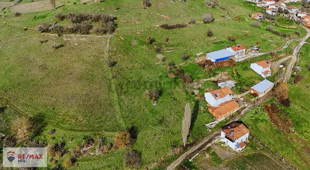 Remax Mid'den Bigadiç Kozpınar Mahallesi'nde Satılık Arsa Remax Mid'den Bigadiç Kozpınar Mahallesi'nde Satılık Arsa