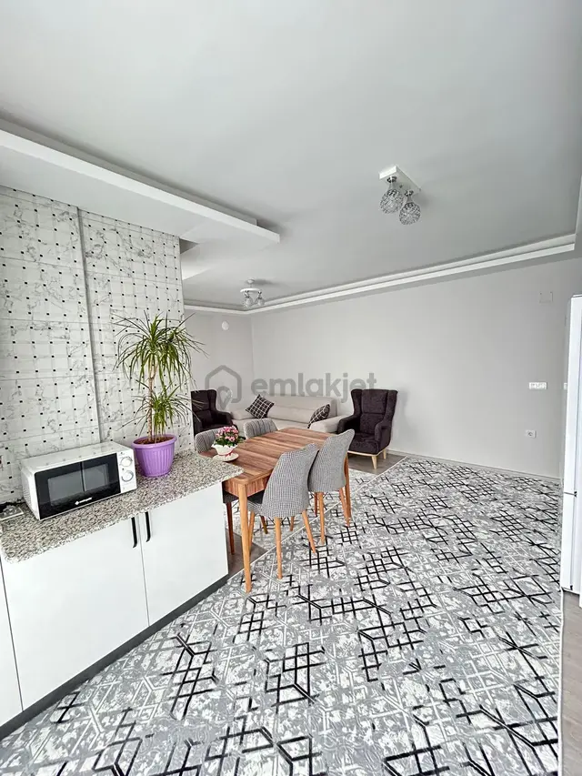 Taşucu Mahallesi Deniz Manzaralı 2+1 Satılık Daire 1