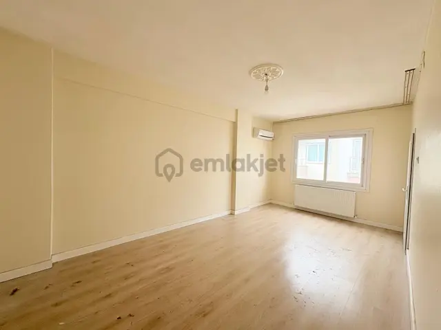 Prestij'den Bahçelievler'de Doğalgazlı Geniş Oturumlu 3+1 Daire 3