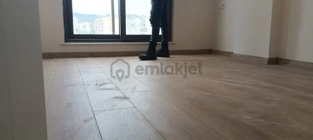Antalya Kumluca Temeleğitim Mah.de Kiralık 2+0 Ayrı Mutfak Daire 3