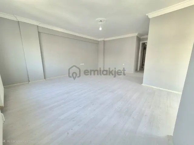 K.yaka Alaybey Merkezde D.gazlı Çift Cephe Köşe Bina 3+1 145m2 3