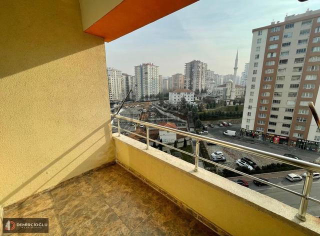 Mevlana Mh Tramvay Hattı Satılık 4+1 Daire 4
