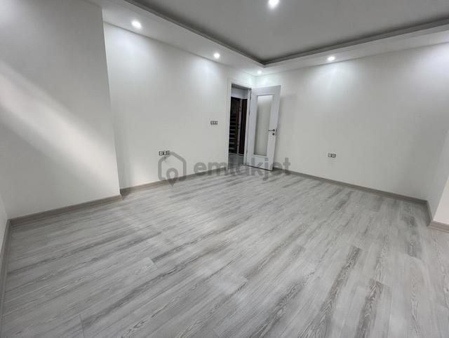 Loft'tan Fevziçakmak Mah Bahçeli 2+1 85m2 Sıfır Bahçe Kat Daire 5