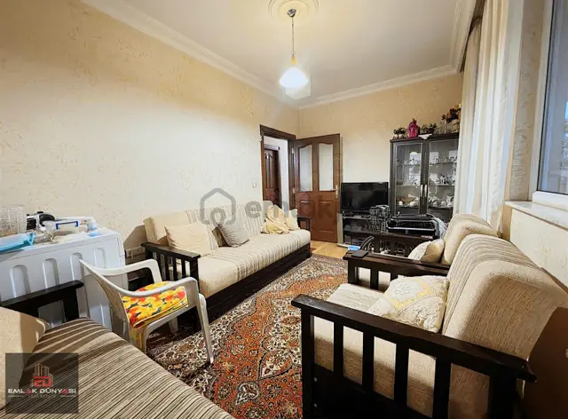 Etiler Mah.krediye Açık Komple Büyütmeye Müsait 2+1 95m2 Daire 4