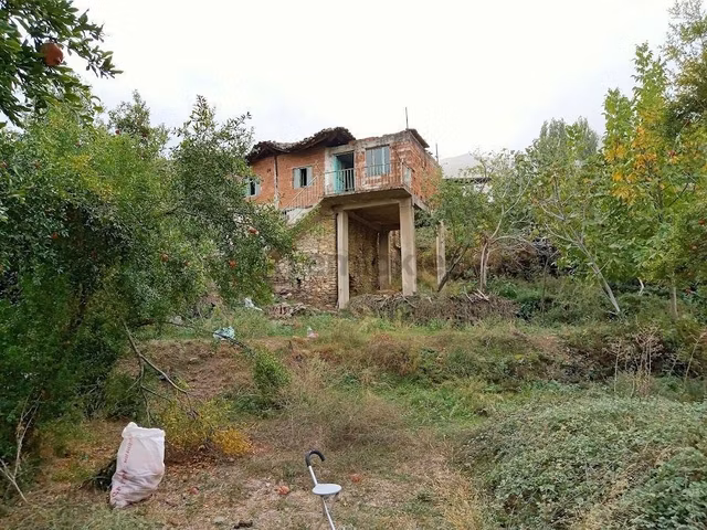 Satılı Ödemiş Beydağ'da İçerisinde Evi Olan 913 M² Bağ Bahçe.. 4
