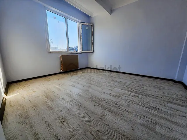 Satılık 3+2 Ön Cephe Dubleks Daire 2