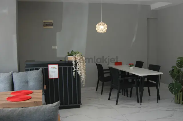 Antalya Muratpaşa Varlık Mah.hastane Yakını Devren Cafe 340.000tl 2