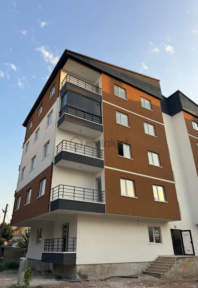 Aksaray Tacinde Makasa Yakın Satılık 1+1 Arakat Eşyasız Daire 4