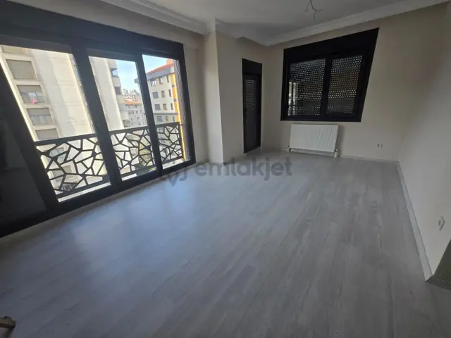 Göztepe Şair Arşi Caddesi Sıfır Dubleks Daire 1