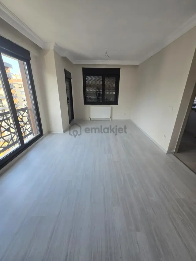 Göztepe Şair Arşi Caddesi Sıfır Dubleks Daire 4