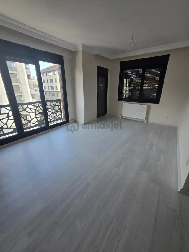 Göztepe Şair Arşi Caddesi Sıfır Dubleks Daire 3