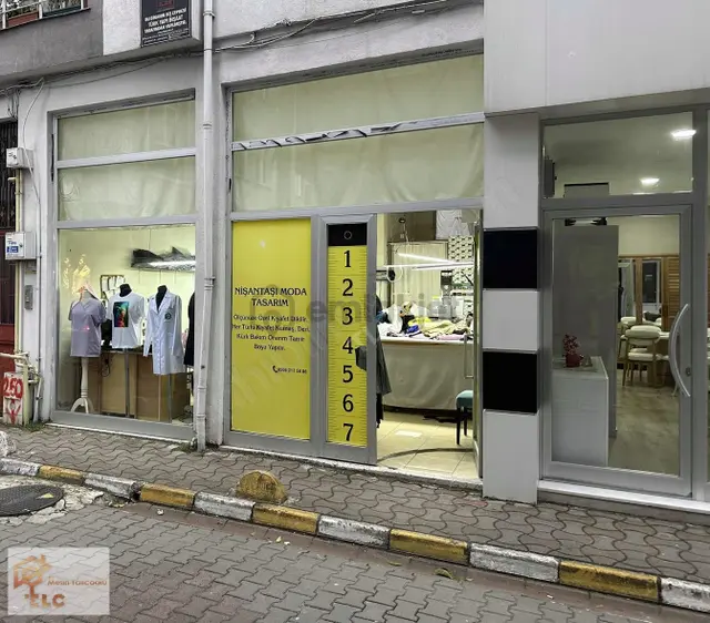Şehrin Merkezinde Satılık Dükkan 1