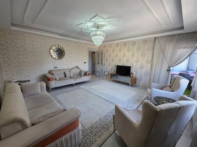 Yeşilevler'in En Geniş En Lüx 4+1 Kattan Bölme Dairesi 4