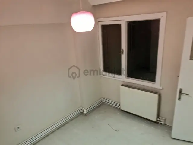 İnönü Caddesi 4