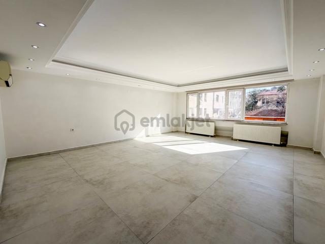 Balıkesir Kızılay Cad. Tabela Değeri Yüksek Kiralık 3+1 Ofis 3