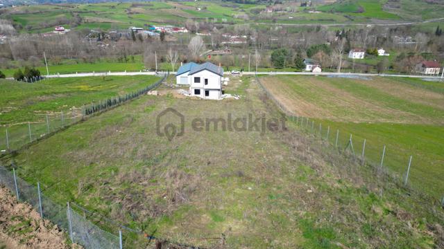 Uzmanlar'dan Karamürsel Valideköprü Satılık 4537 M2 Çiftlik 4