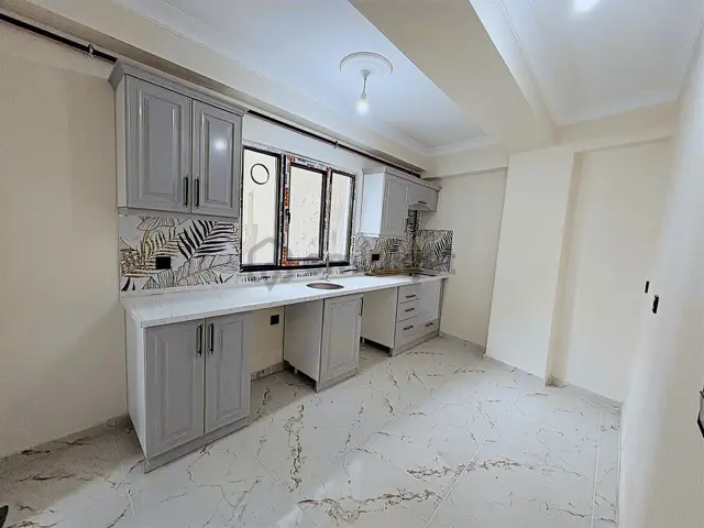 Merkezi Konumda 2+2 Kullanışlı Daire 1