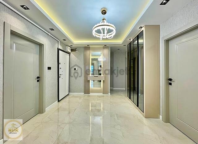 Nur Yapı'dan Krediye Uygun Çiftcephe Caddeye Yakın 2+1arakatı! 2